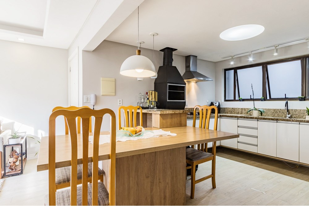 Apartamento 3 dormitórios no bairro Cristo Redentor