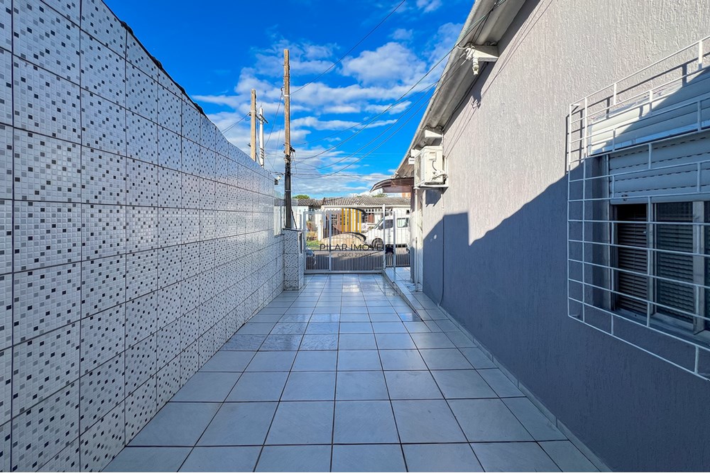 Casa 2 dormitórios no bairro Guajuviras