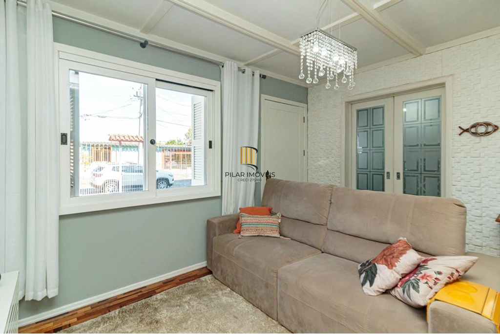 Casa 3 dormitórios no bairro Rubem Berta