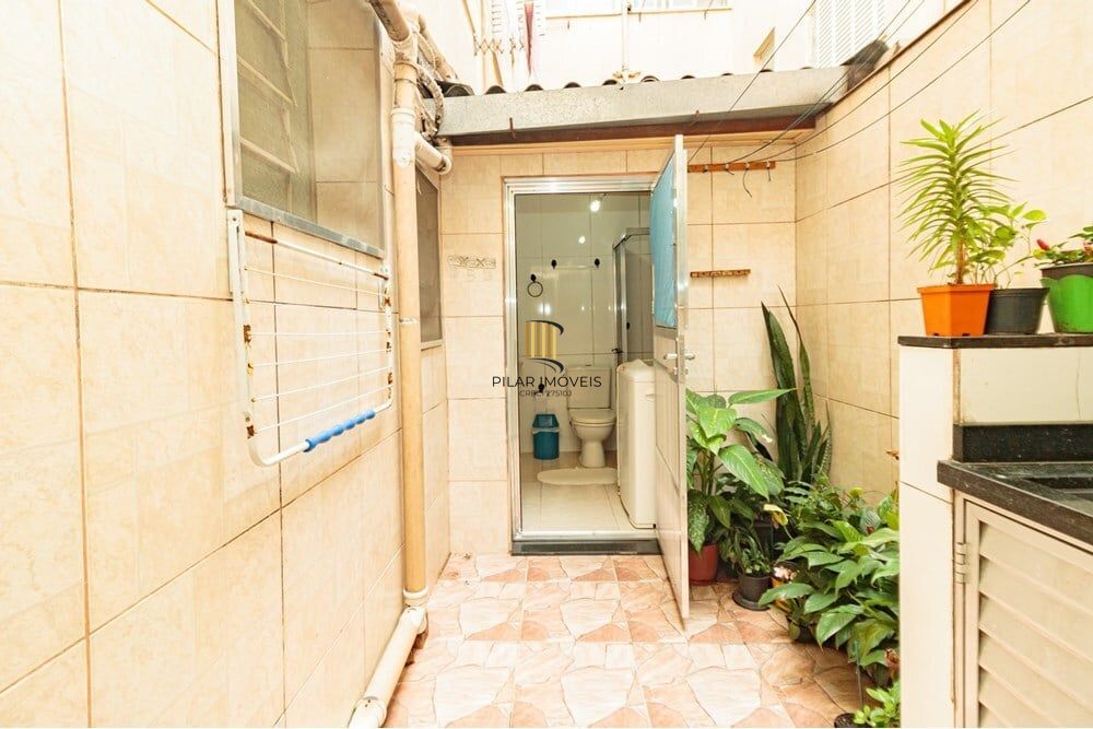 Apartamento 4 dormitórios no bairro Passo da Areia