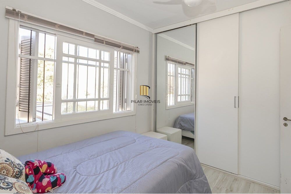 Casa 3 dormitórios no bairro Espírito Santo