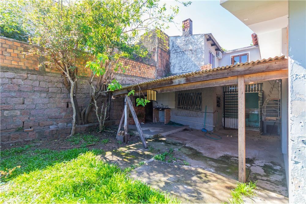 Casa de Condomínio 3 dormitórios no bairro Santa Tereza