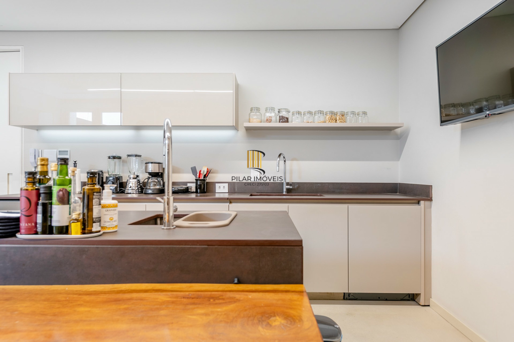 Apartamento 3 dormitórios no bairro Três Figueiras