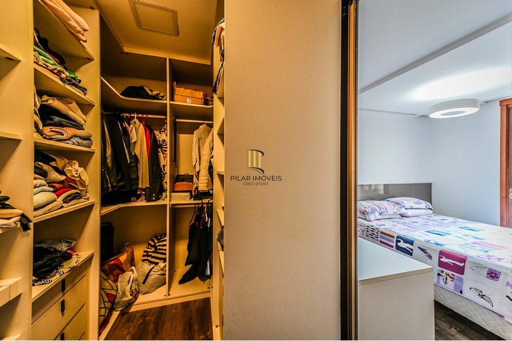 Casa de Condomínio 5 dormitórios no bairro São Lucas