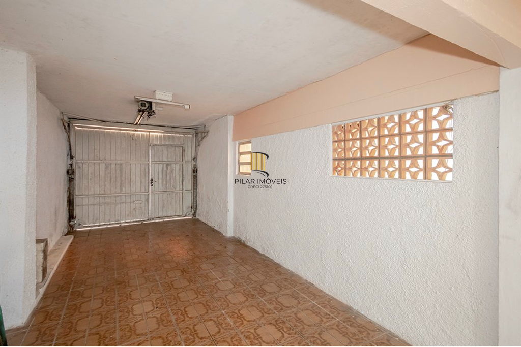 Casa 3 dormitórios no bairro Jardim Itu Sabará