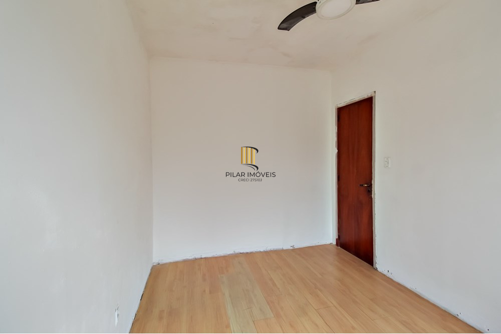 Casa 4 dormitórios no bairro Glória