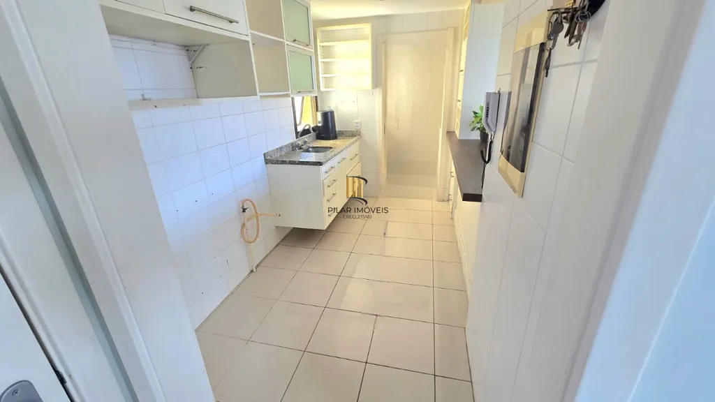 Apartamento 2 dormitórios no bairro Passo da Areia