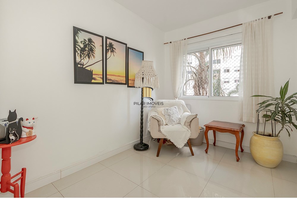 Apartamento 2 dormitórios no bairro Vila Ipiranga