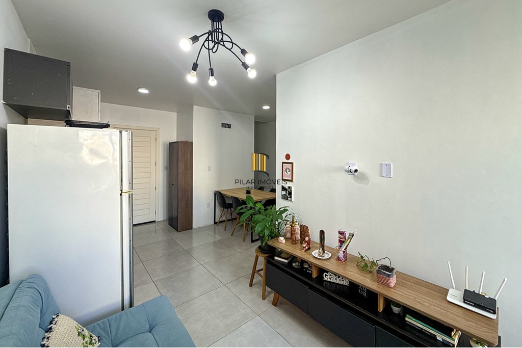 Casa 2 dormitórios no bairro Olaria