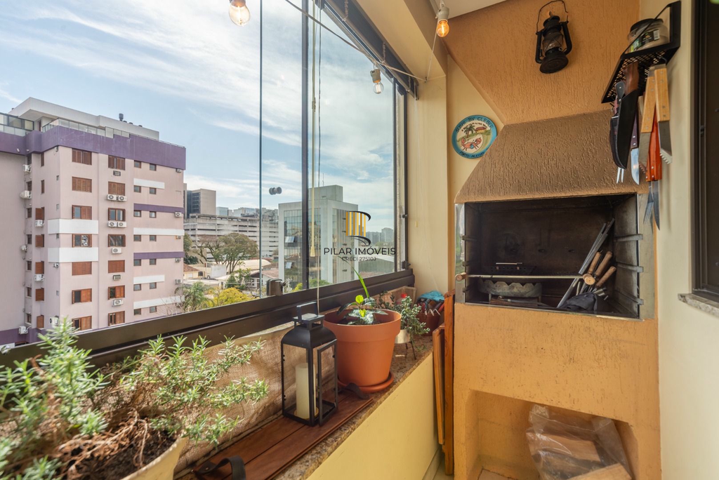 Apartamento 2 dormitórios no bairro Menino Deus