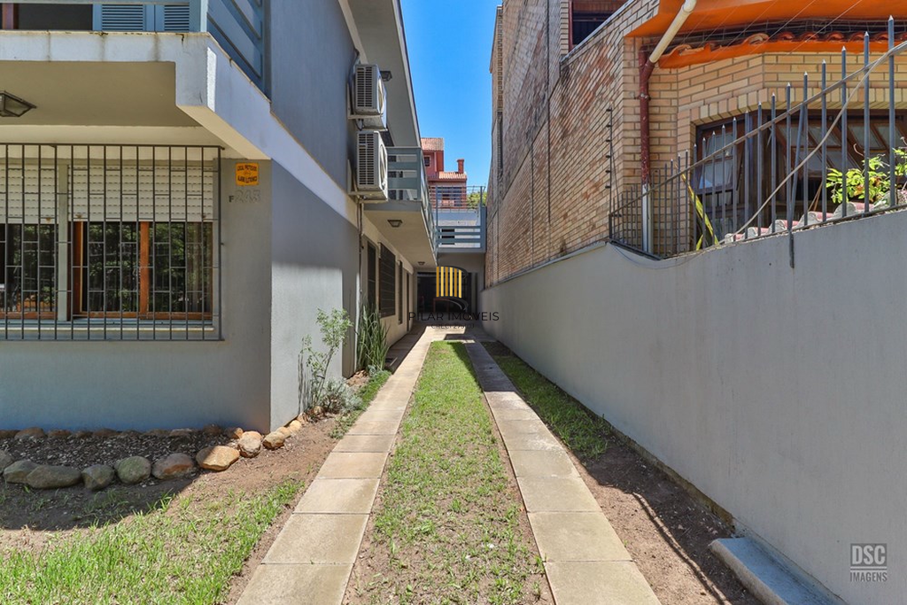 Casa 7 dormitórios no bairro Vila Ipiranga