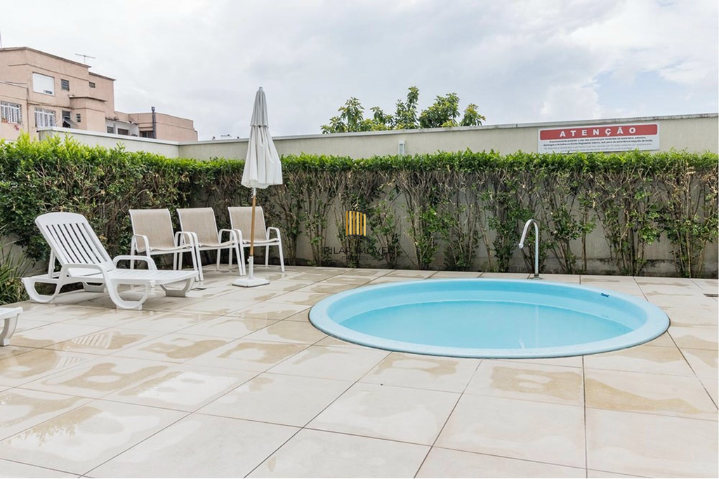 Apartamento 2 dormitórios no bairro Azenha