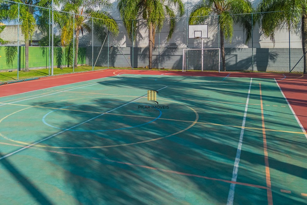 Casa 4 dormitórios no bairro Igara