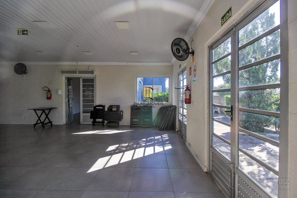 Apartamento 2 dormitórios no bairro Campo Novo