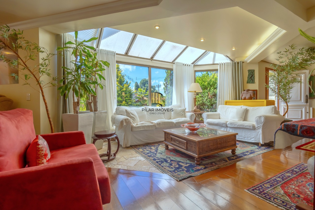 Casa 3 dormitórios no bairro Vila Suzana