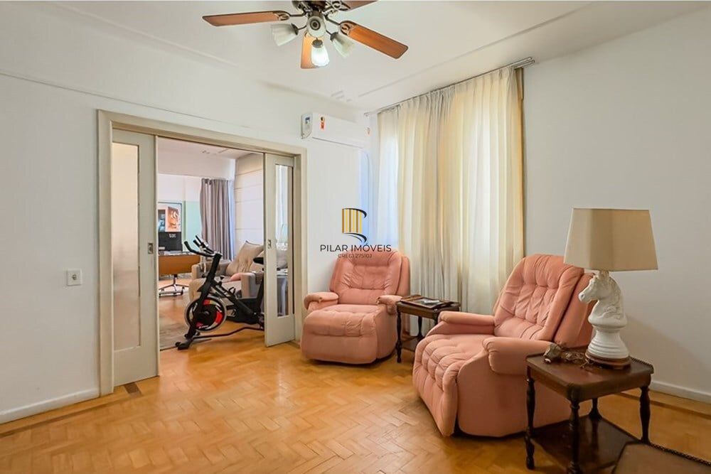 Apartamento 4 dormitórios no bairro Rio Branco