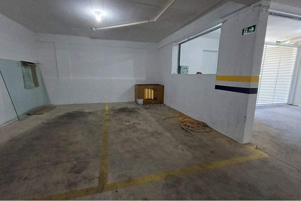 Apartamento 2 dormitórios no bairro Vila Ipiranga