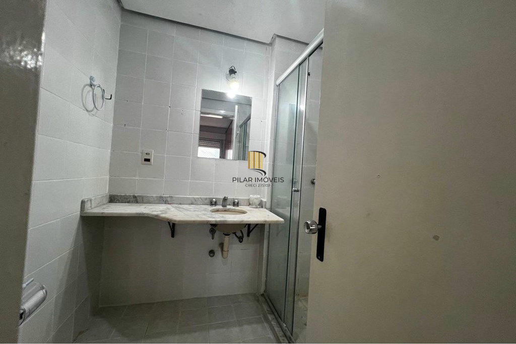 Apartamento 3 dormitórios no bairro Azenha