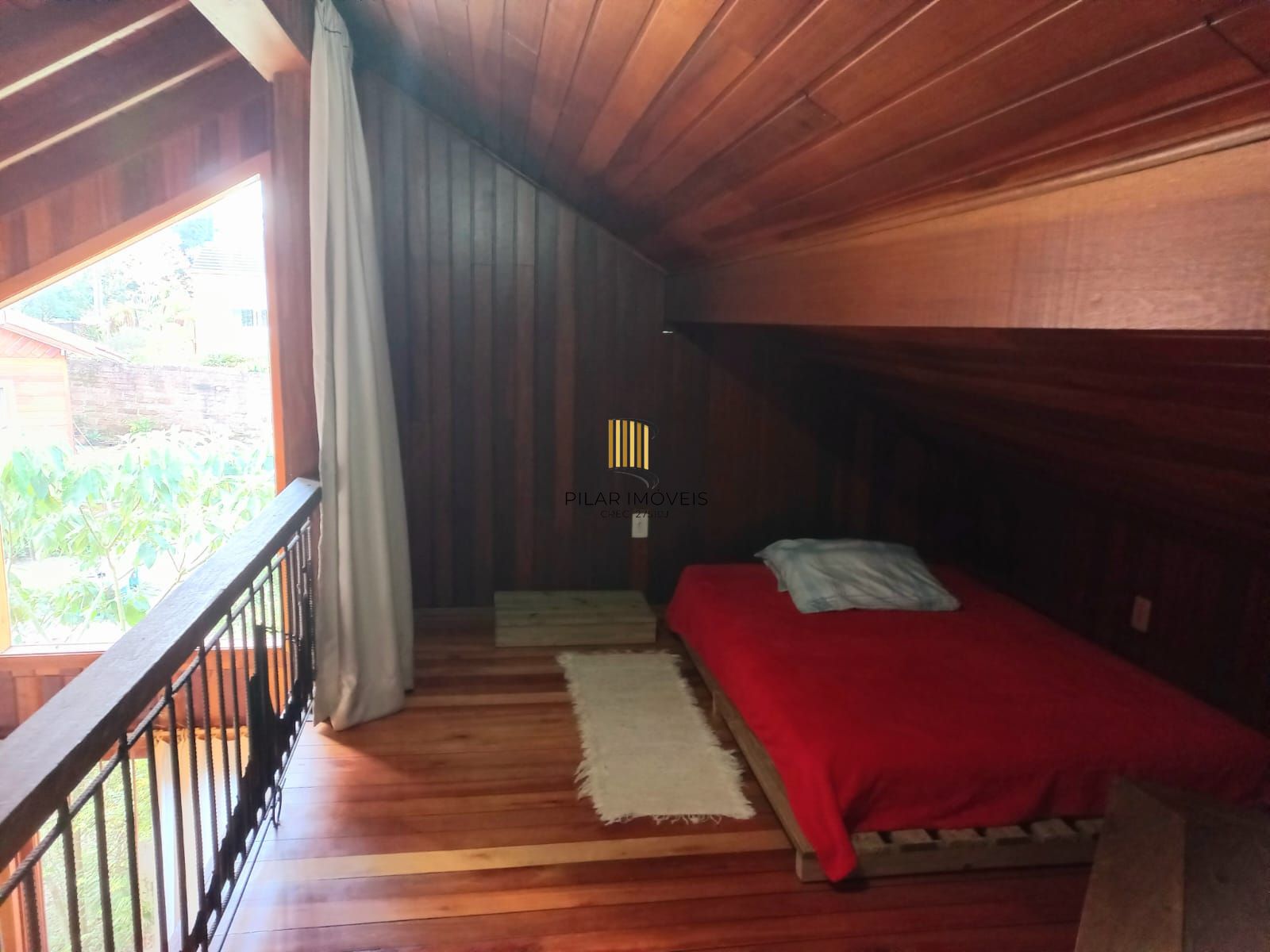 Excelente casa, 03 dorm com suite, 150 m²