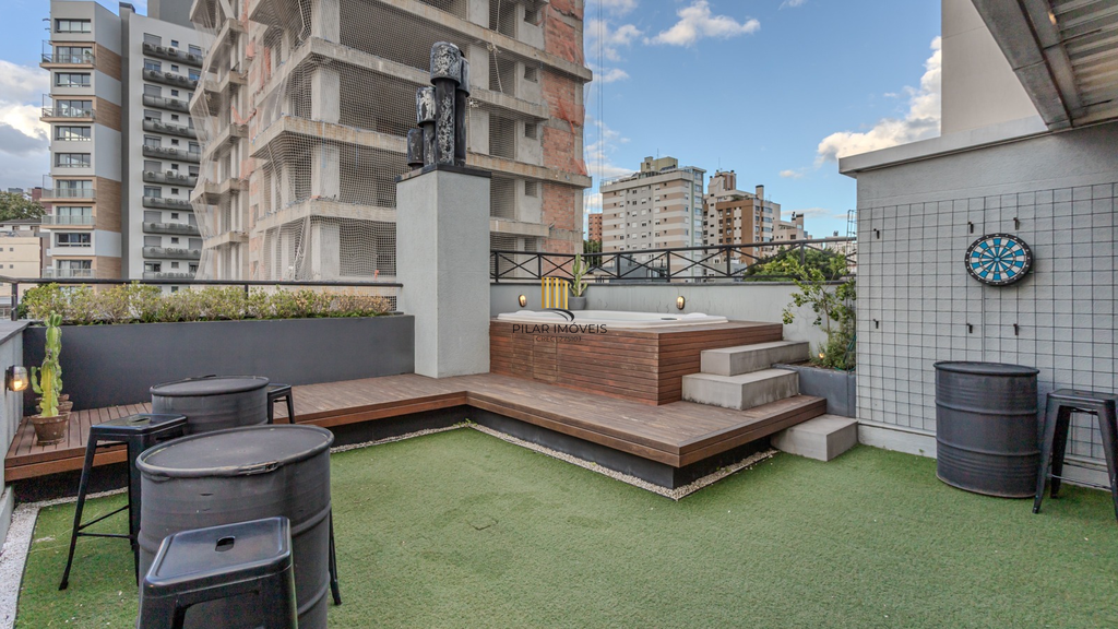 Cobertura 2 dormitórios no bairro Petrópolis