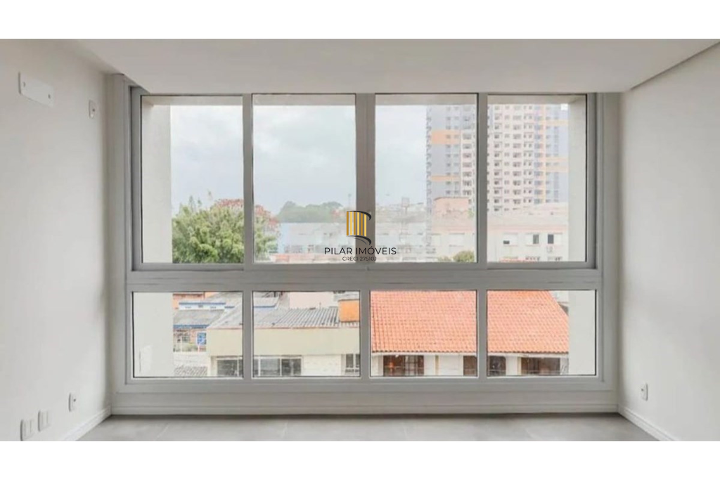 Apartamento 2 dormitórios no bairro Vila Ipiranga