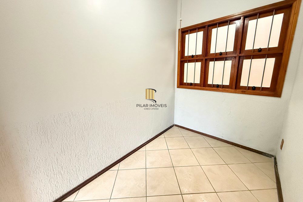 Casa 5 dormitórios no bairro São José