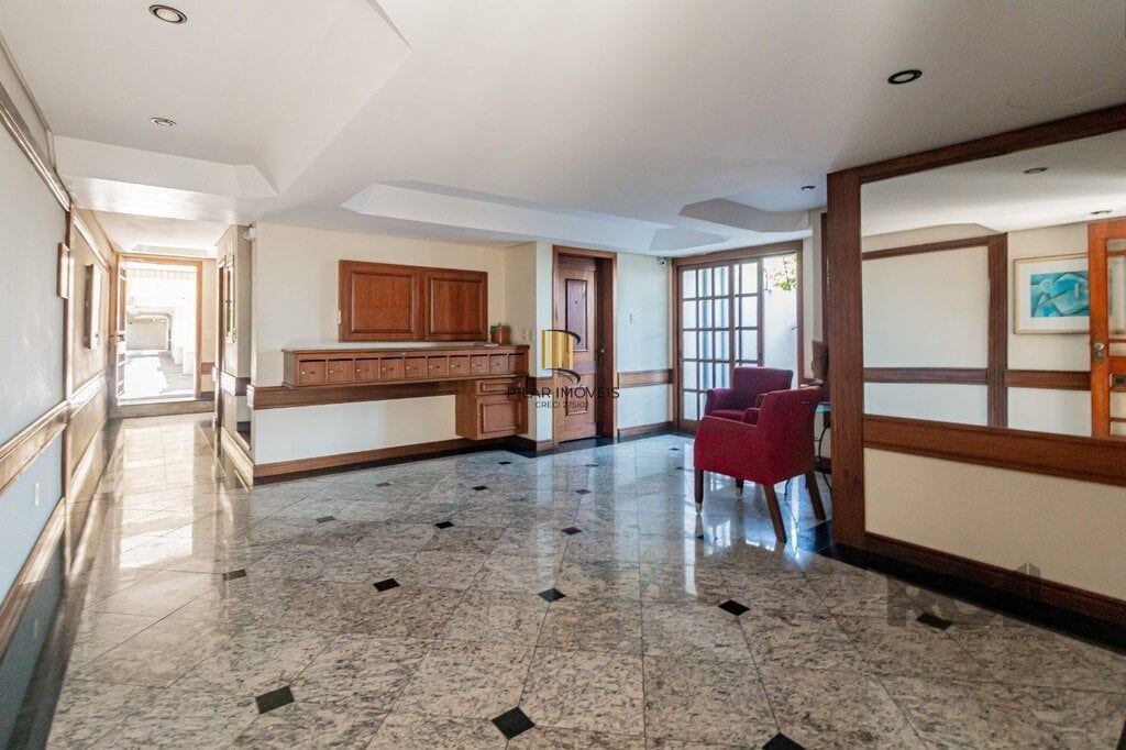Apartamento 3 dormitórios no bairro Menino Deus
