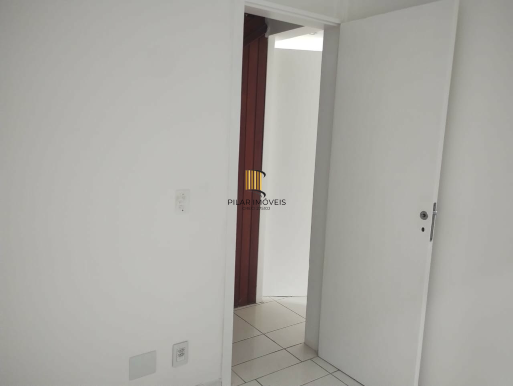 Casa de Condomínio 4 dormitórios no bairro Jardim Itu