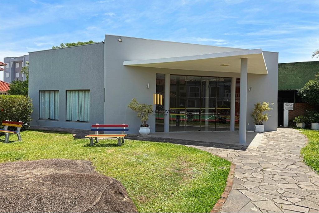 Casa de Condomínio 3 dormitórios no bairro Ipanema
