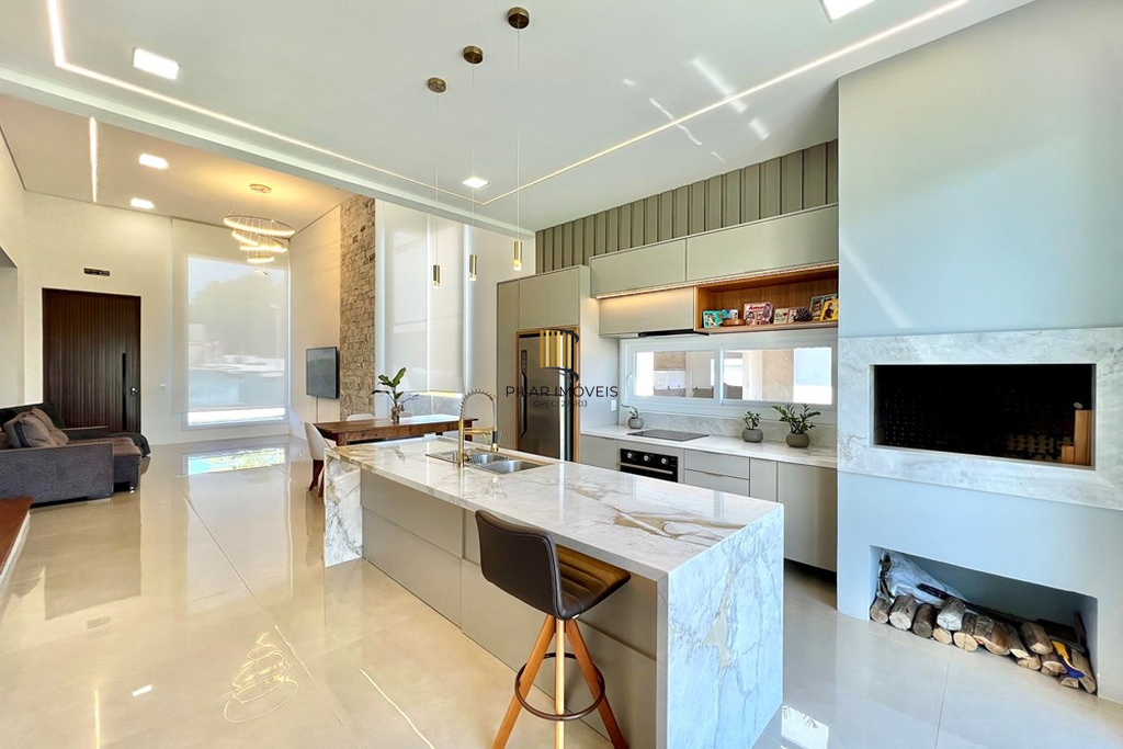 Casa de Condomínio 3 dormitórios no bairro Sanga Funda