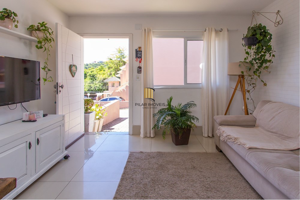 Casa de Condomínio 2 dormitórios no bairro Vila Nova