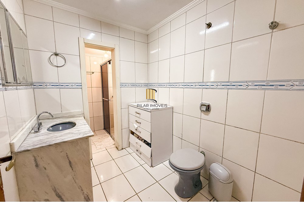 Casa 6 dormitórios no bairro Nossa Senhora das Graças