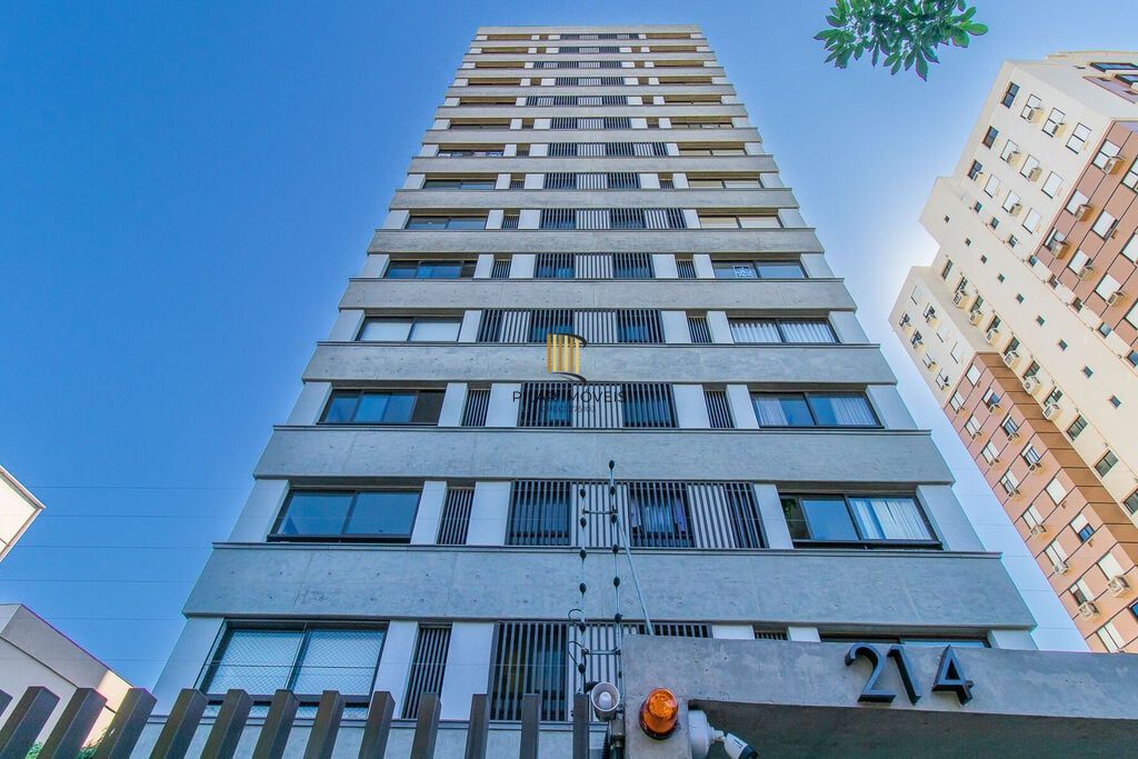 Apartamento 3 dormitórios no bairro Menino Deus