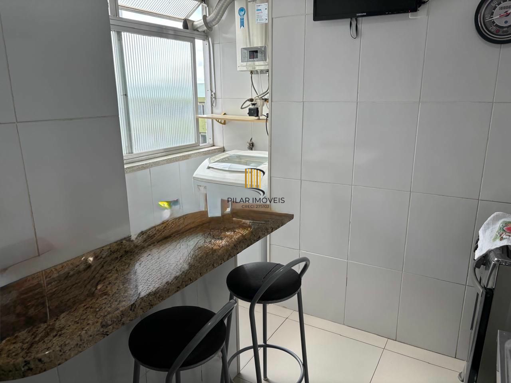 Apartamento 2 dormitórios no bairro Glória