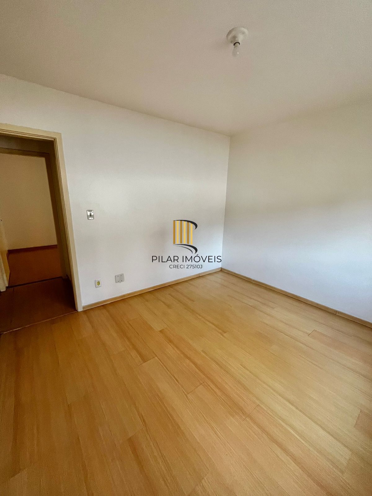 Excelente 02 dorm, com vaga, na Luiz Cosme, 68 m² de área privativa, sol manhã