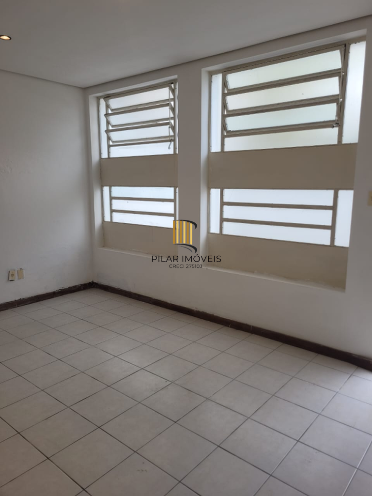 Prédio Residencial no bairro Bom Fim