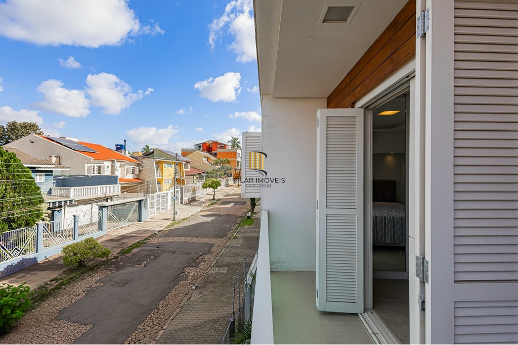 Casa 3 dormitórios no bairro Vila Ipiranga