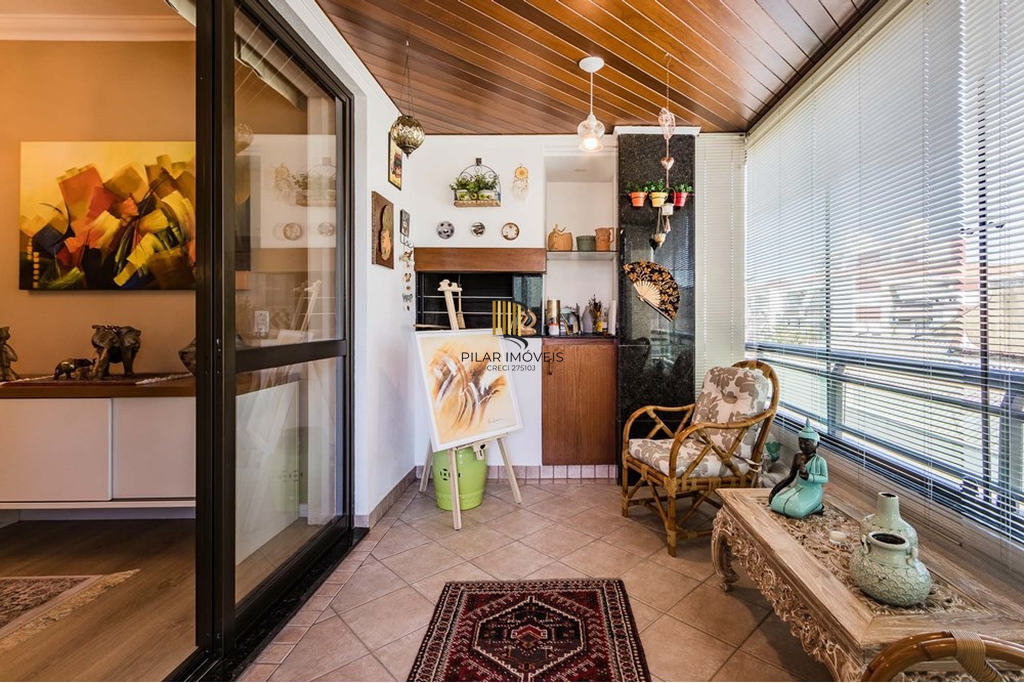 Apartamento 3 dormitórios no bairro Menino Deus