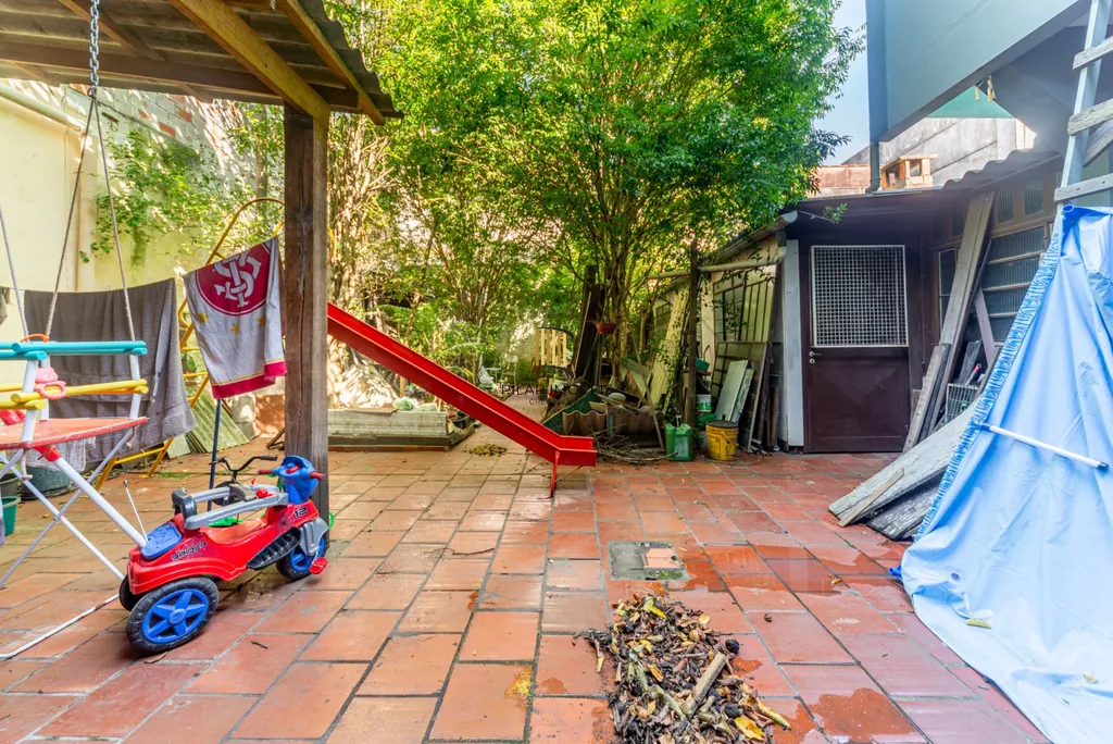 Casa 4 dormitórios no bairro Sarandi