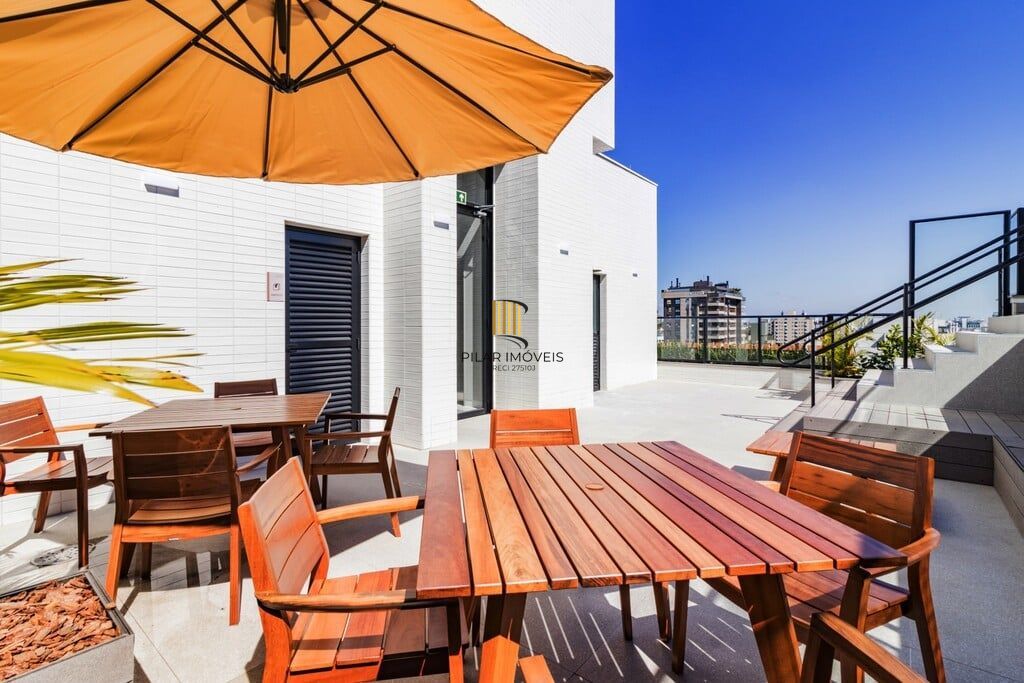 Apartamento 3 dormitórios no bairro Mont Serrat