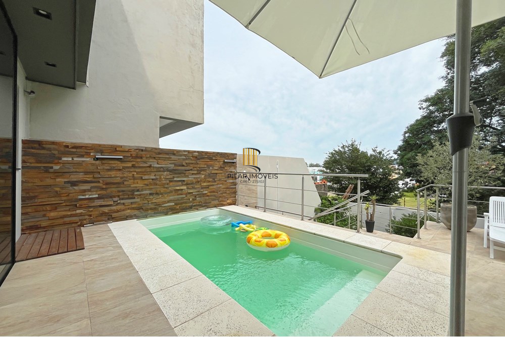Casa de Condomínio 4 dormitórios no bairro Hípica