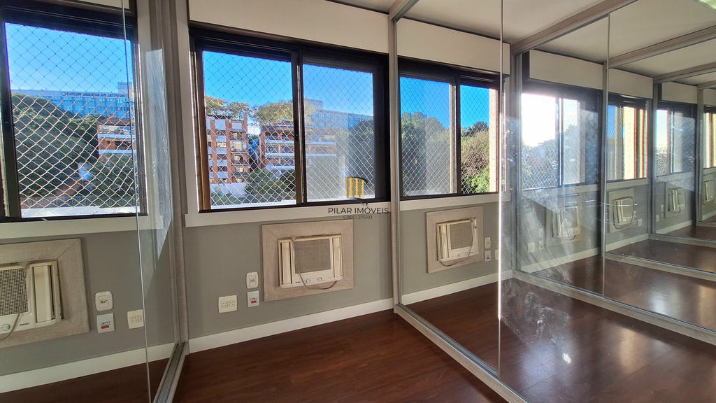 Apartamento 3 dormitórios no bairro Cristal