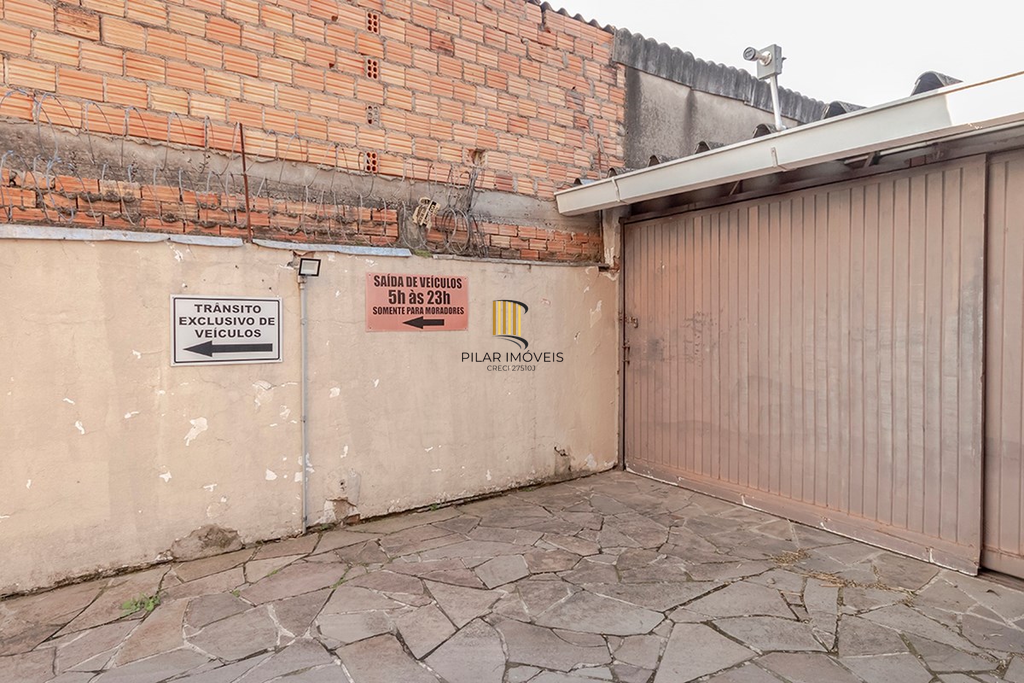 Apartamento 2 dormitórios no bairro Vila Ipiranga