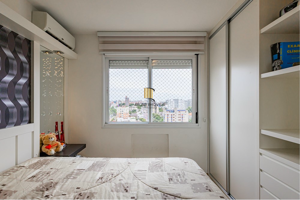 Apartamento 2 dormitórios no bairro Vila Ipiranga