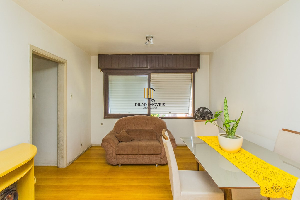 Apartamento 2 dormitórios no bairro Centro