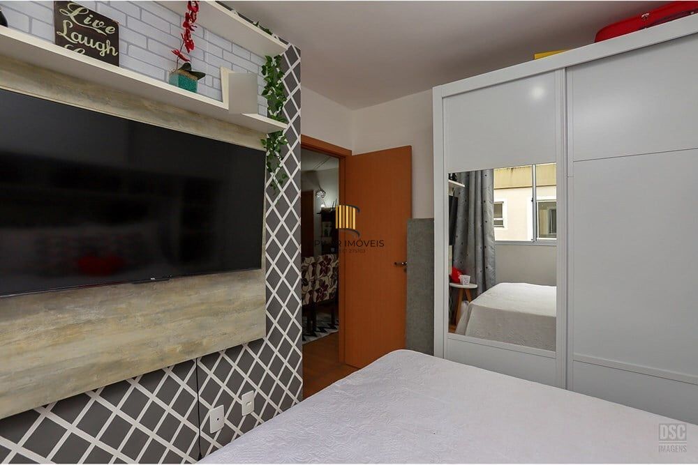 Apartamento 2 dormitórios no bairro Restinga