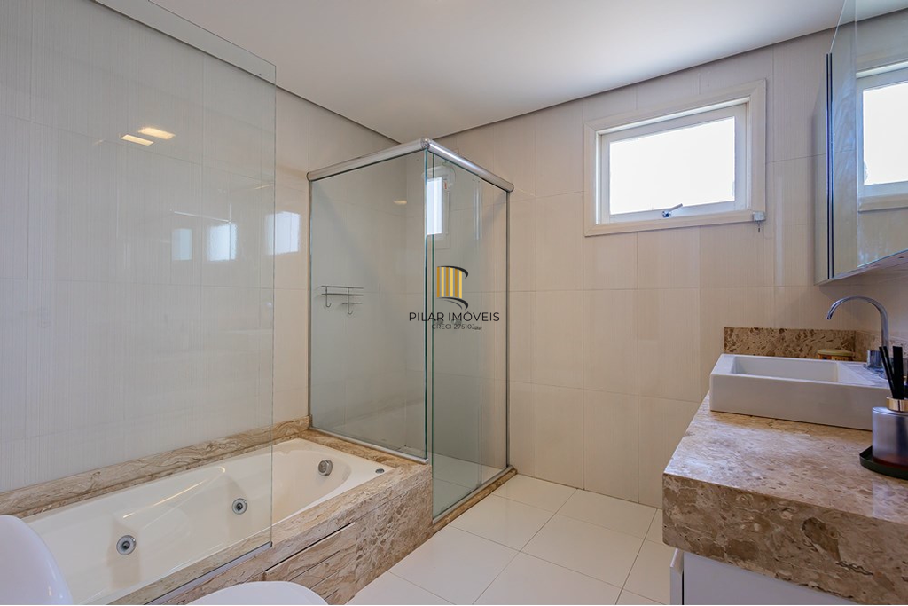 Casa 3 dormitórios no bairro Vila Ipiranga
