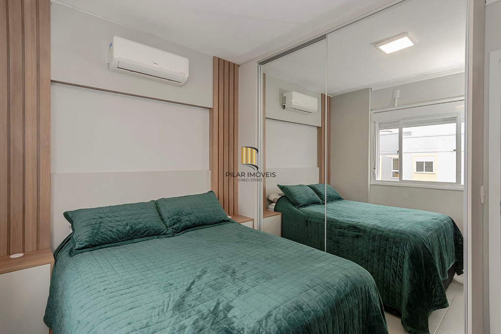 Apartamento 2 dormitórios no bairro Lomba do Pinheiro