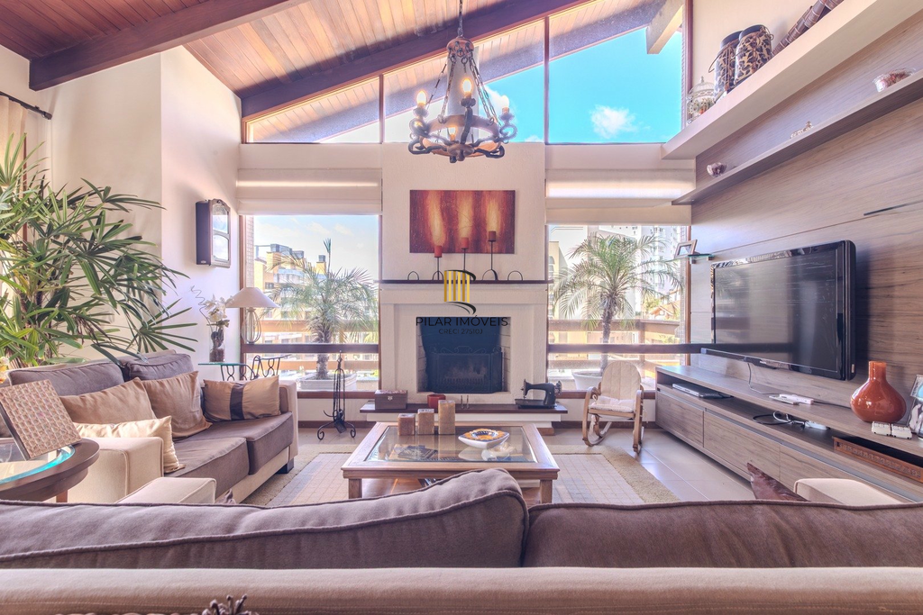 Cobertura 3 dormitórios no bairro Bela Vista