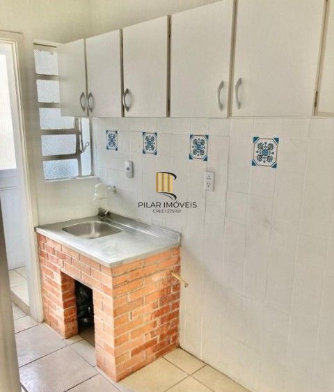 Apartamento com 1 dormitório à venda, 40 m² por R$ 150.000,00 - Passo da Areia - Porto Alegre/RS